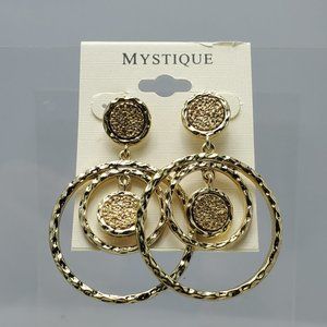 Mystique gold double hoop earring
